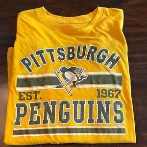 Pittsburgh Penguins long sleeve tee, youth size M, NHL licensed merch.